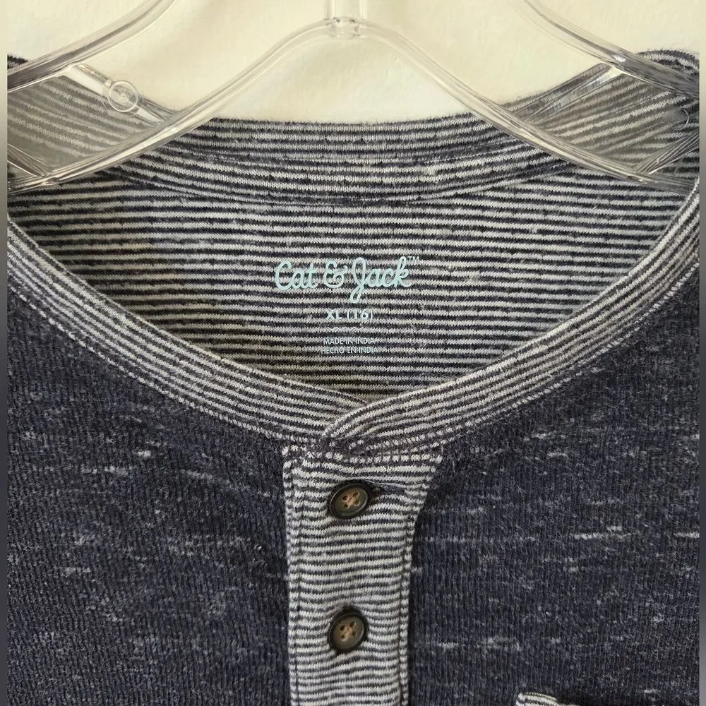 Boys Size XL 16 Henley Shirt Cat & Jack Gray Thermal Long Sleeve Autumn School
